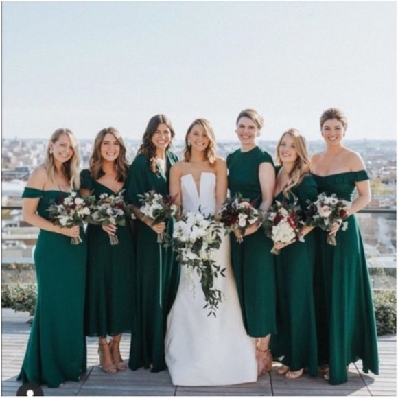 SALE!! Reformation Garvin- Emerald - Picture 4 of 8